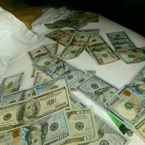 Meet your Posher, Lee